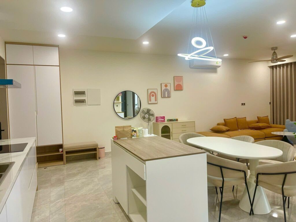 Bán Midtown Phú Mỹ Hưng tòa The Peak M8