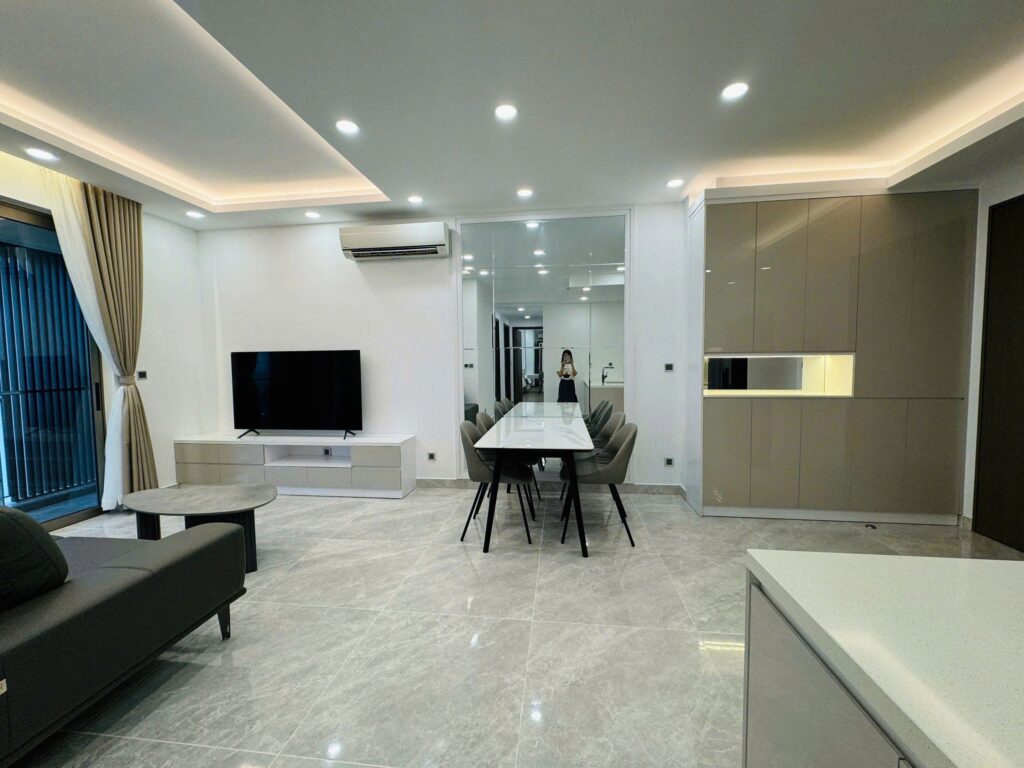 bán căn hộ midtown tòa The Peak 3 phòng ngủ