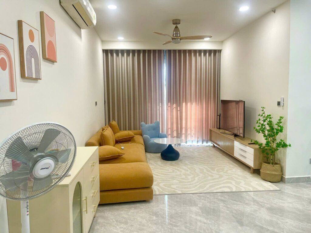 Bán Midtown Phú Mỹ Hưng tòa The Peak M8